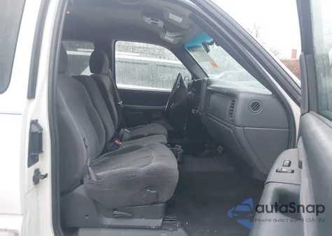 2002 Chevrolet Silverado 1500 Ls from USA, damaged, VIN 1GCEK19T82E222438